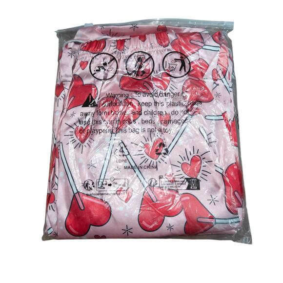 Satin Pink Heart Lollipop Printed Pajama Set Feather Cuffs Girl Kids 150 - Picture 4 of 4